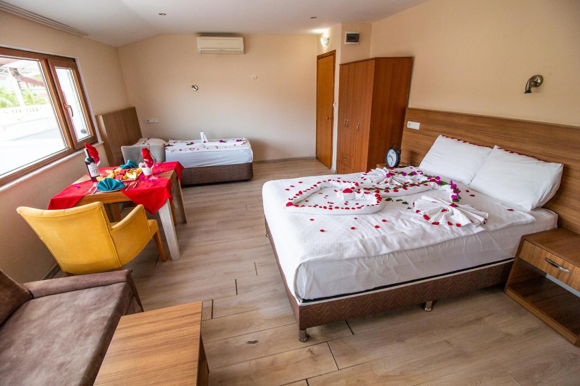 Castello Hotel & Aparts Kemer Extérieur photo